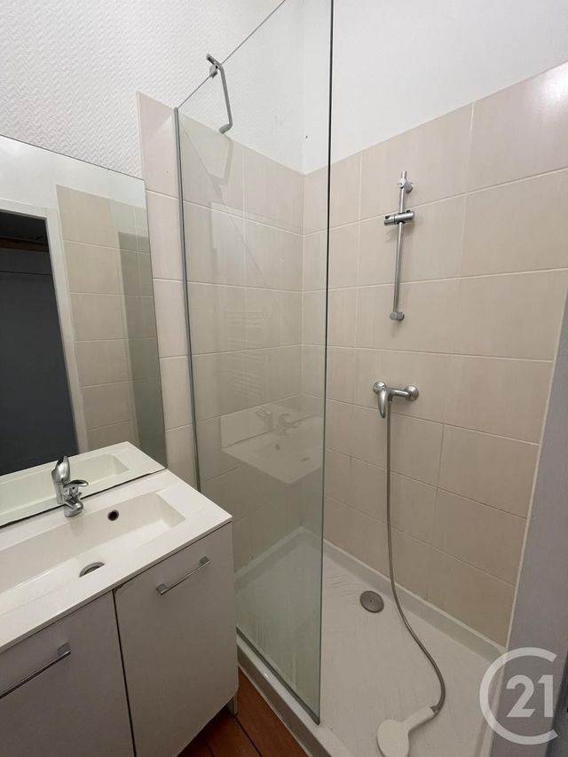 Appartement à louer - 2 pièces - 38.06 m2 - TREVOUX - 01 - RHONE-ALPES - Century 21 Coquillat Immobilier