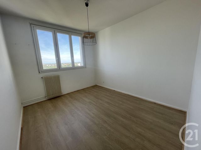 Appartement F4 à louer - 4 pièces - 78.4 m2 - VILLEFRANCHE SUR SAONE - 69 - RHONE-ALPES - Century 21 Coquillat Immobilier