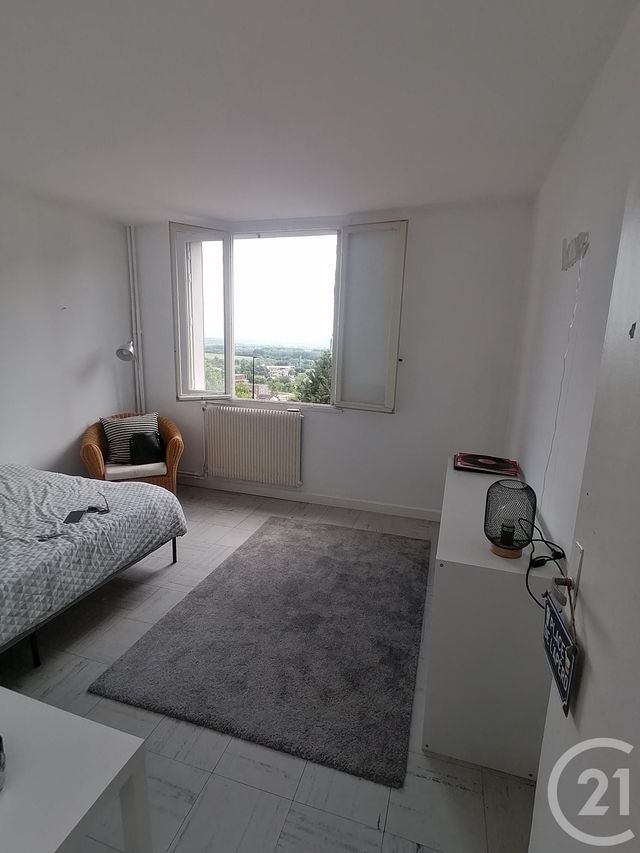 Appartement F1 à louer - 1 pièce - 26.68 m2 - TREVOUX - 01 - RHONE-ALPES - Century 21 Coquillat Immobilier