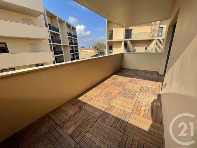 Appartement F3 à louer - 3 pièces - 61.1 m2 - VILLEFRANCHE SUR SAONE - 69 - RHONE-ALPES - Century 21 Coquillat Immobilier