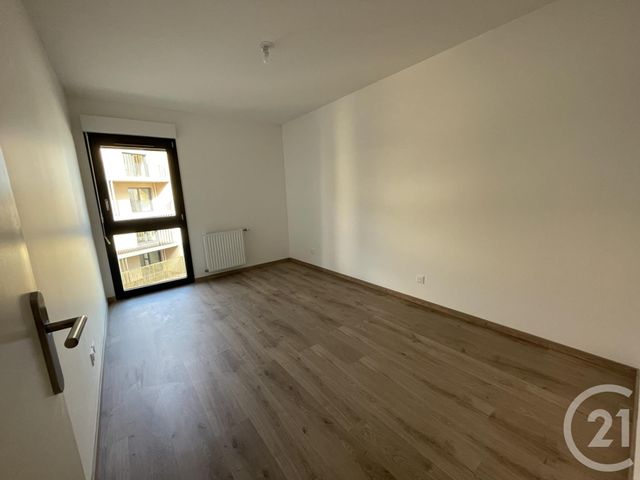 Appartement F3 à louer - 3 pièces - 61.1 m2 - VILLEFRANCHE SUR SAONE - 69 - RHONE-ALPES - Century 21 Coquillat Immobilier
