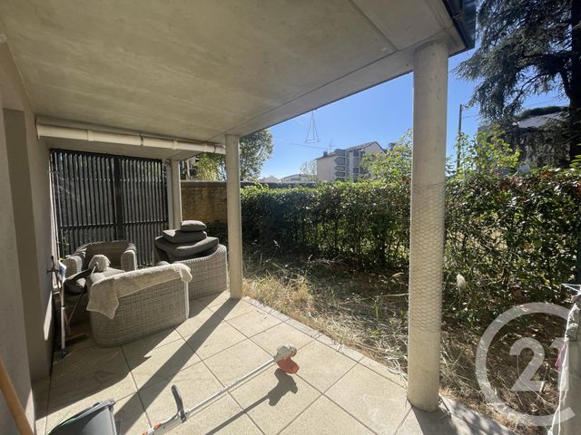 Appartement F3 à louer - 3 pièces - 65.72 m2 - VILLEFRANCHE SUR SAONE - 69 - RHONE-ALPES - Century 21 Coquillat Immobilier
