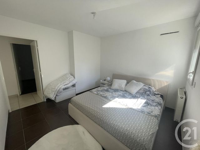 Appartement F3 à louer - 3 pièces - 65.72 m2 - VILLEFRANCHE SUR SAONE - 69 - RHONE-ALPES - Century 21 Coquillat Immobilier