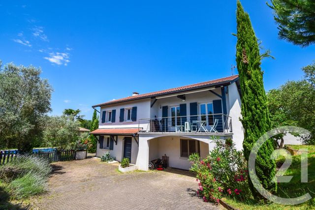maison à vendre - 9 pièces - 180.34 m2 - MISERIEUX - 01 - RHONE-ALPES - Century 21 Coquillat Immobilier