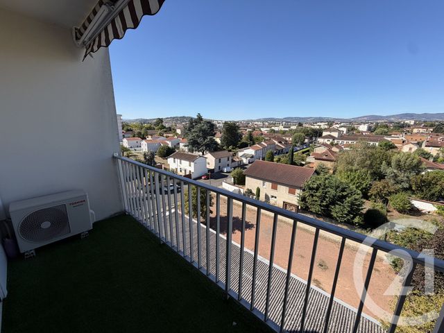 Appartement F3 à louer - 3 pièces - 64.74 m2 - VILLEFRANCHE SUR SAONE - 69 - RHONE-ALPES - Century 21 Coquillat Immobilier