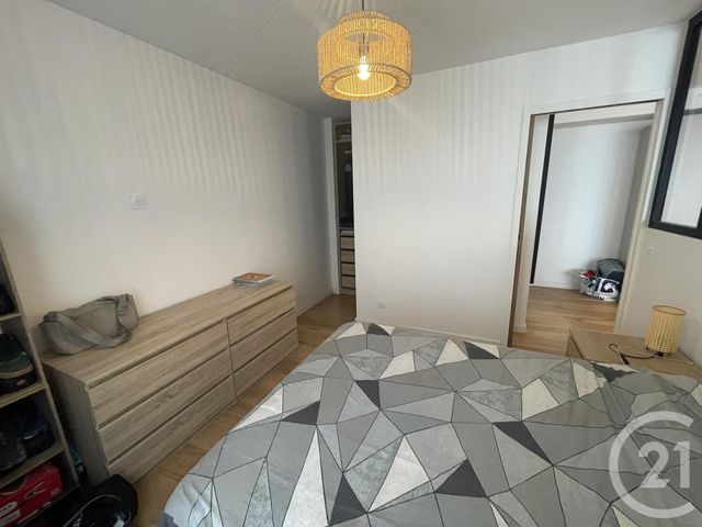 Appartement T2 à louer - 2 pièces - 40.81 m2 - VILLEFRANCHE SUR SAONE - 69 - RHONE-ALPES - Century 21 Coquillat Immobilier