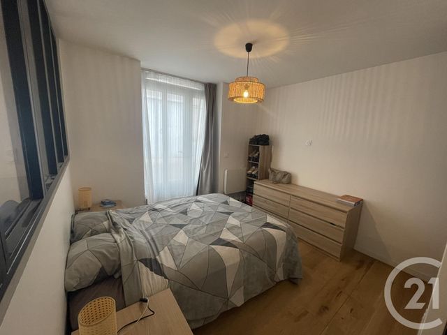Appartement T2 à louer - 2 pièces - 40.81 m2 - VILLEFRANCHE SUR SAONE - 69 - RHONE-ALPES - Century 21 Coquillat Immobilier