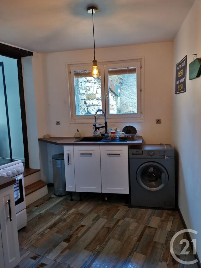Appartement T3 à louer - 3 pièces - 53.74 m2 - TREVOUX - 01 - RHONE-ALPES - Century 21 Coquillat Immobilier