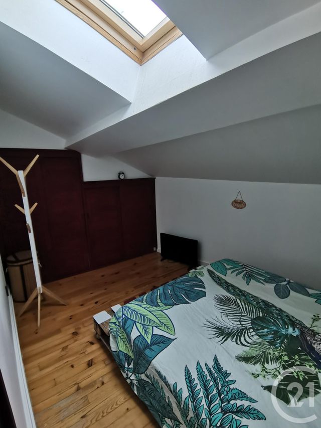 Appartement T3 à louer - 3 pièces - 53.74 m2 - TREVOUX - 01 - RHONE-ALPES - Century 21 Coquillat Immobilier